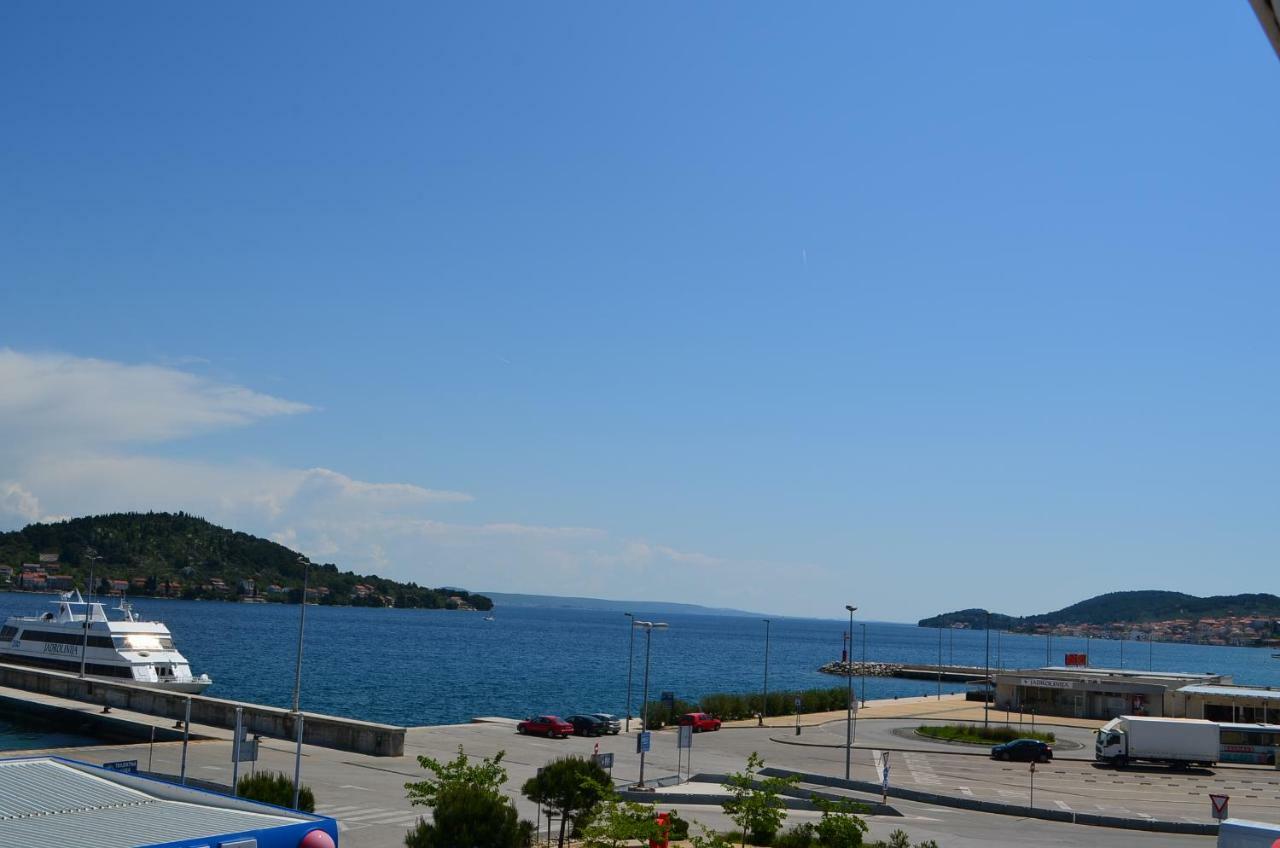 Apartments Julija Preko Dış mekan fotoğraf